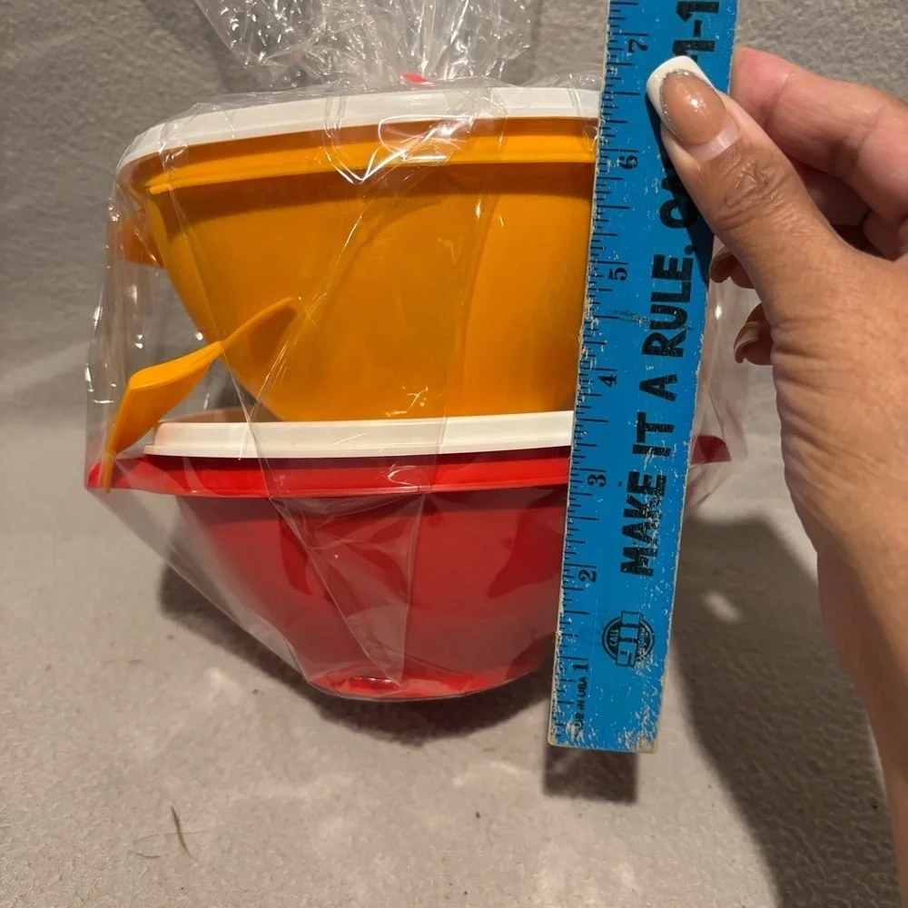 New Tupperware Medium Bowls with Lids yellow and red